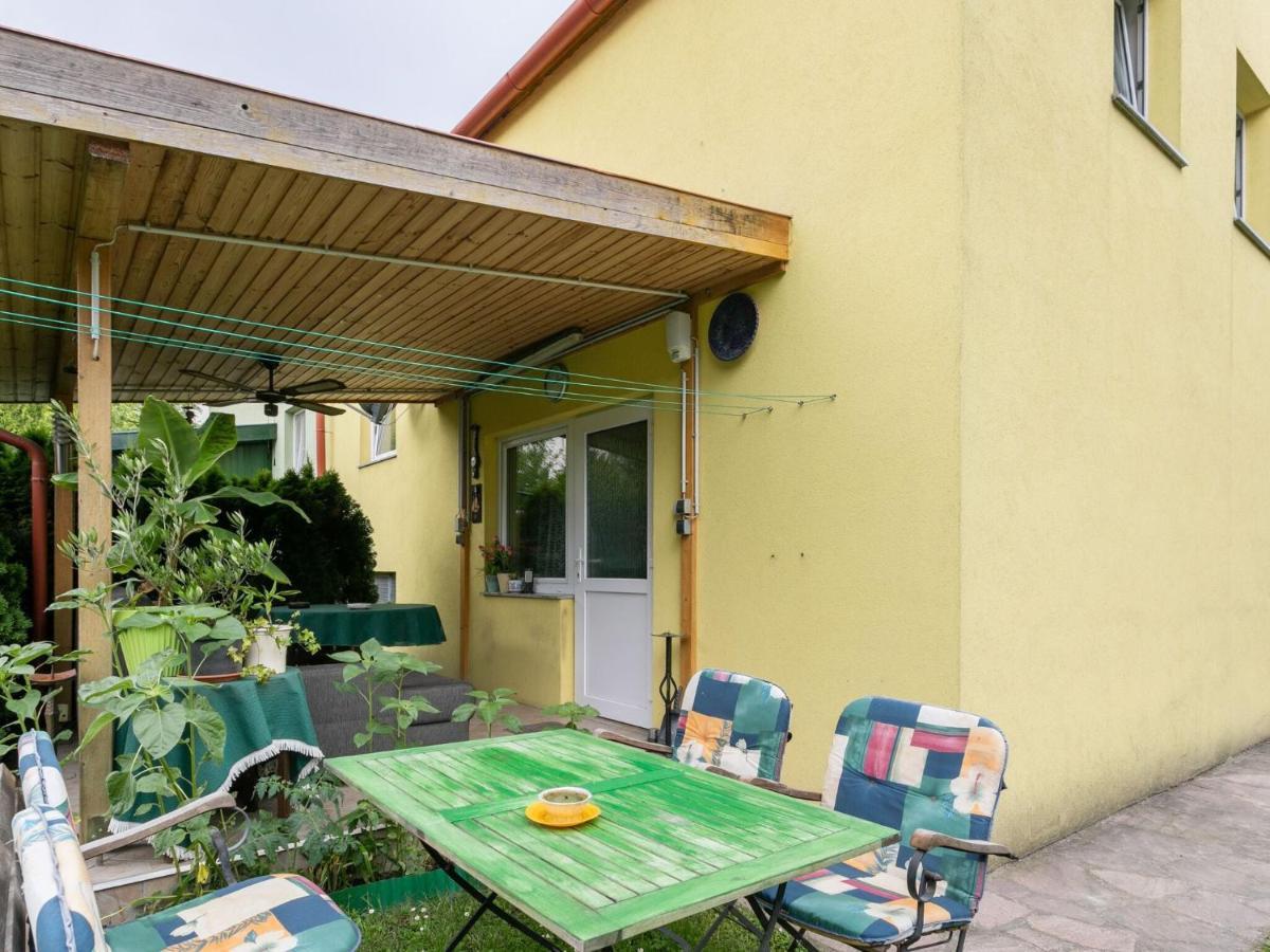 Lively Holiday Home In Wien With Private Garden Exteriér fotografie